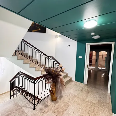 Modern 11 Private Kitchenette And Bathroom