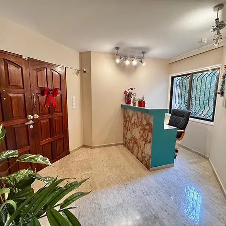 Apartment Modern 11 Private Kitchenette And Bathroom