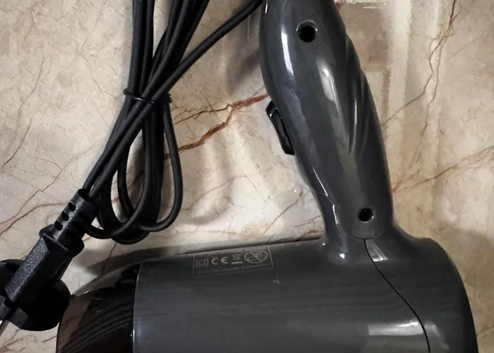 Modern 11 Private Kitchenette And Bathroom Daire Limasol